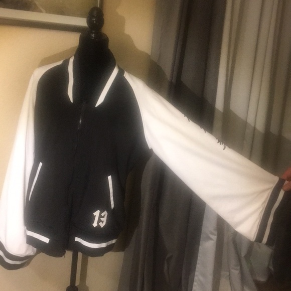 puma jacket - Picture 4 of 5